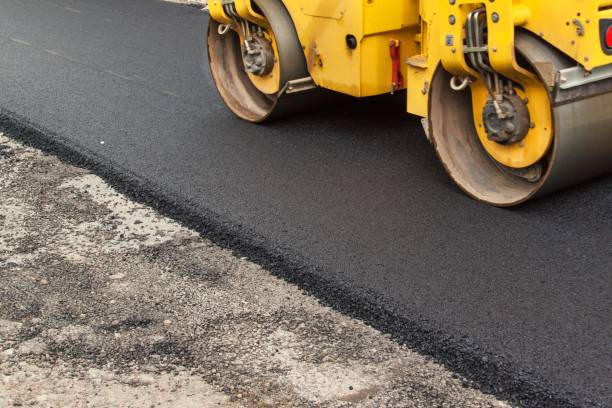 Best Affordable Driveway Paving  in Ashland, OR